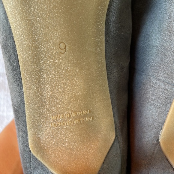 Old Navy Gray Suede Kitten Heels - Picture 6 of 8